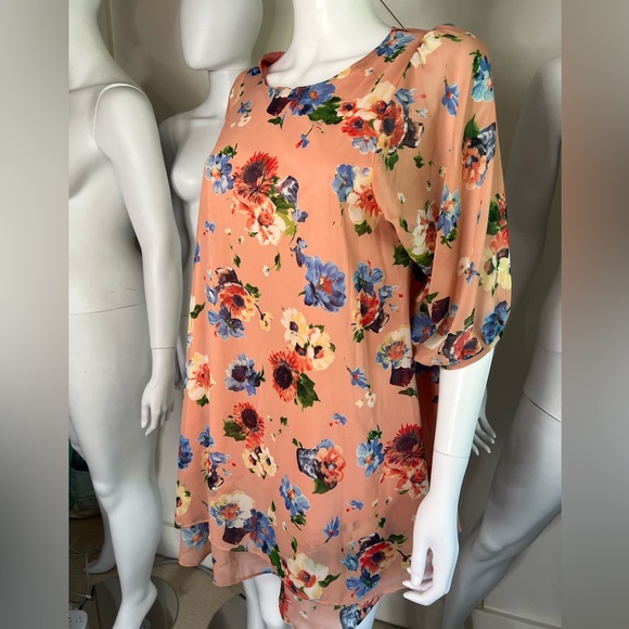 Floral Tunic - Picture 3 of 8